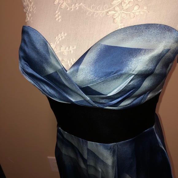 BCBG Strapless Silk Dress 4 - Picture 5 of 7